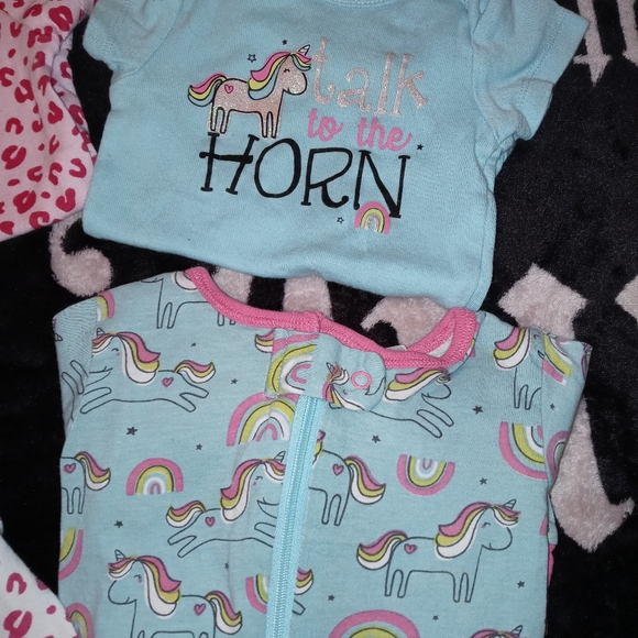 ONESIE brand outfits and onesies - Picture 3 of 5